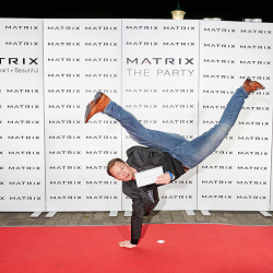 Matrix-Party-102