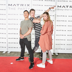 Matrix-Party-355