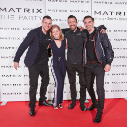 Matrix-Party-231