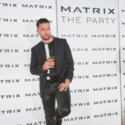 Matrix-Party-335
